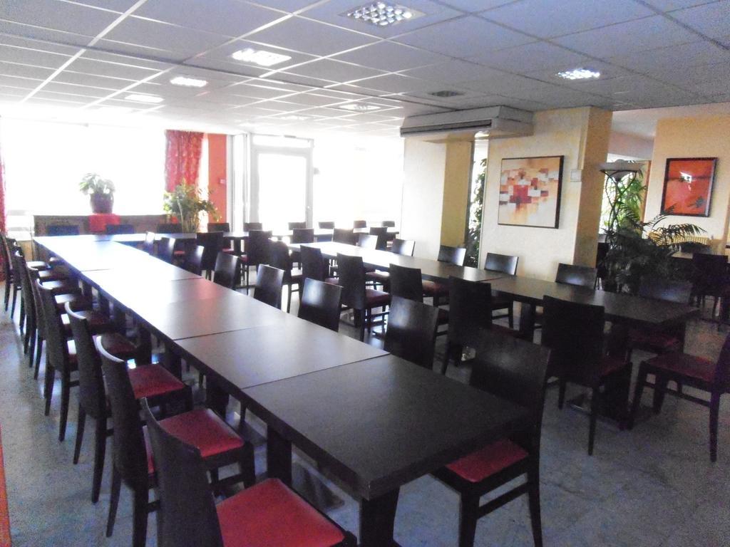 Saint Roch Hotel 3*
