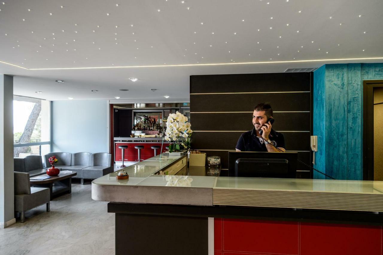 Saint Roch Hotel 3*